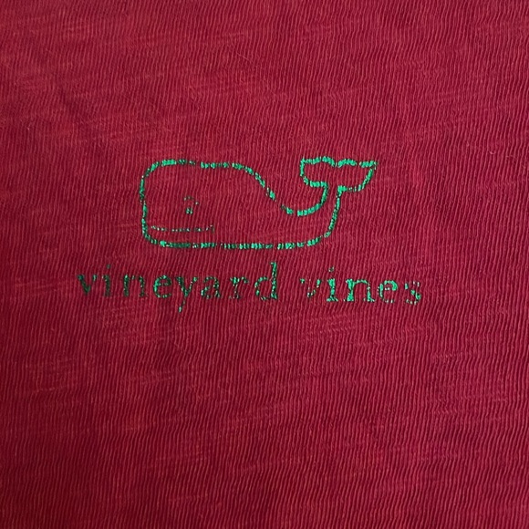 Vineyard Vines Christmas Girls Foil Whale Logo top 14 Large - Picture 3 of 5